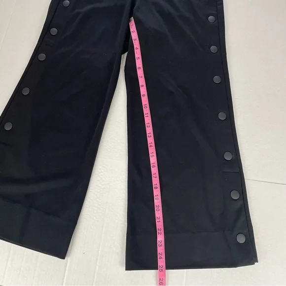 CAbi Black Cropped Pants - Picture 10 of 10